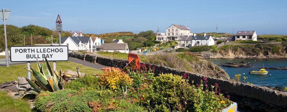 Bull Bay Hotel Amlwch Bagian luar foto